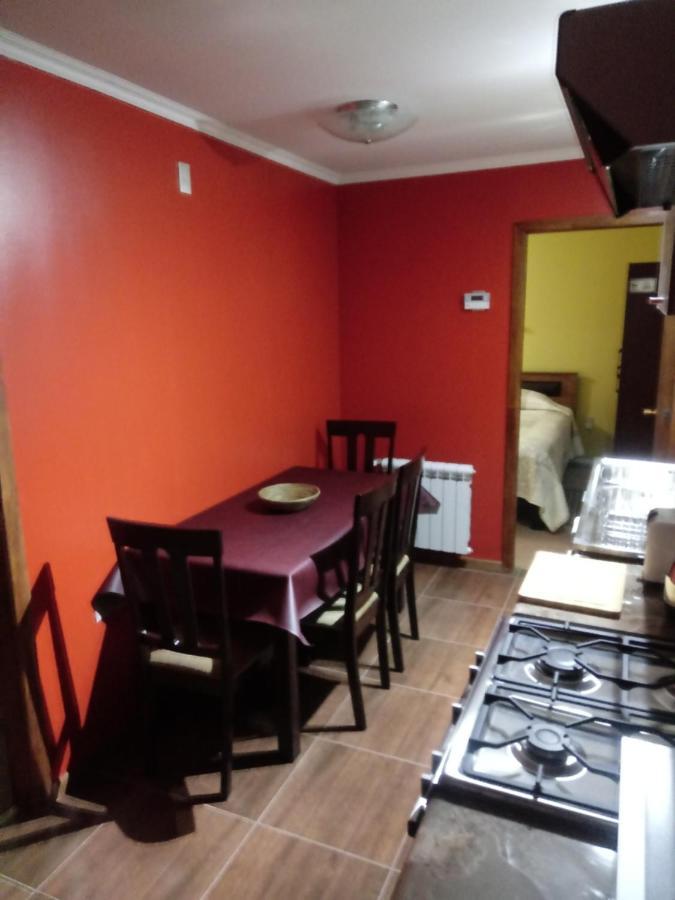 Valyak Rent Apart Hotel - Servicios Integrales 푼타아레나스 외부 사진